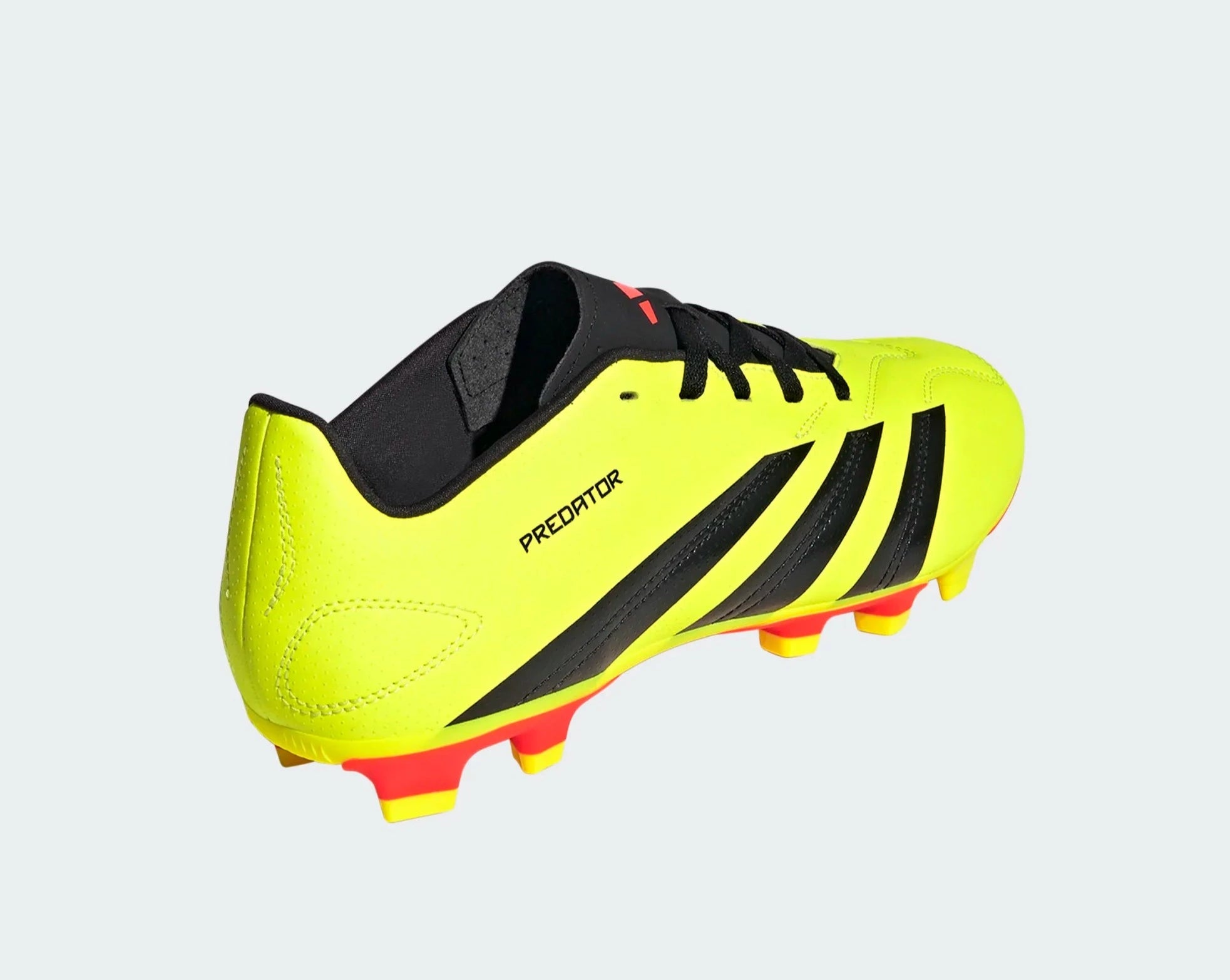 Adult Soccer Club FXG Predator