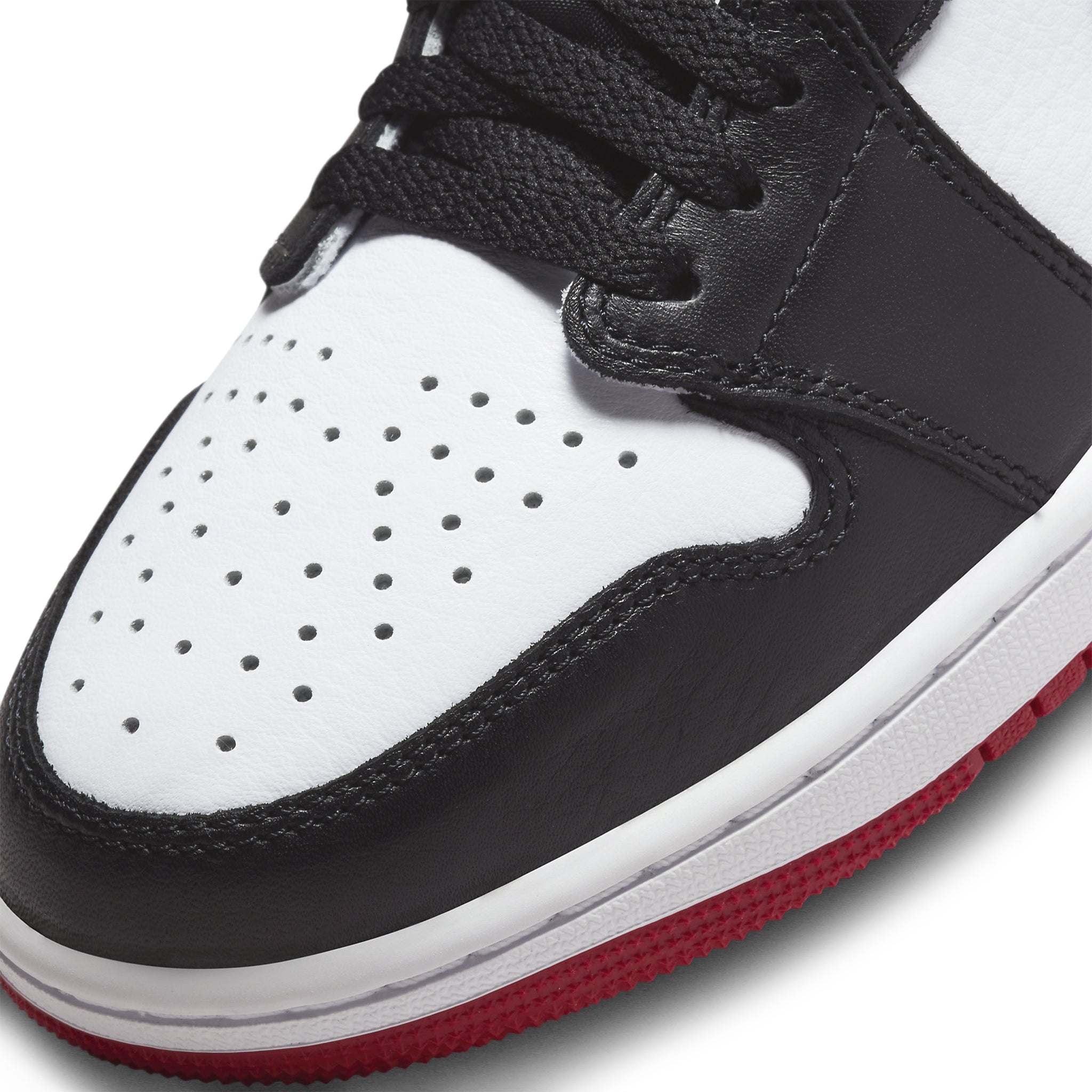 Air Jordan 1 Low Black Toe - Shop now!