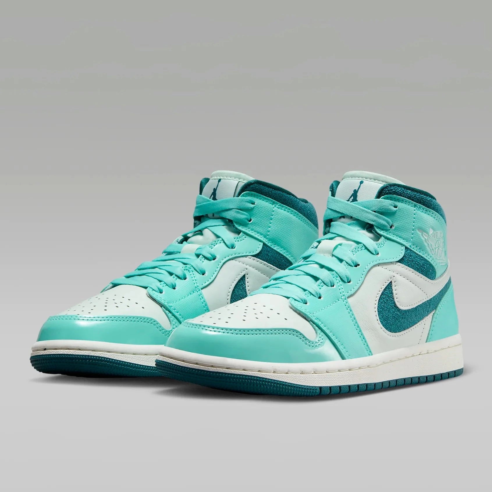 Air Jordan 1 Women Mid Teal White