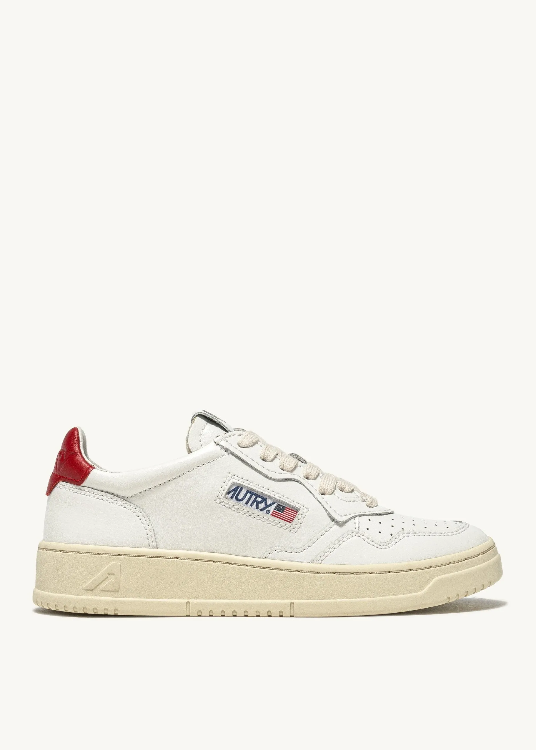 Autry Cardinal Medalist Low Sneaker