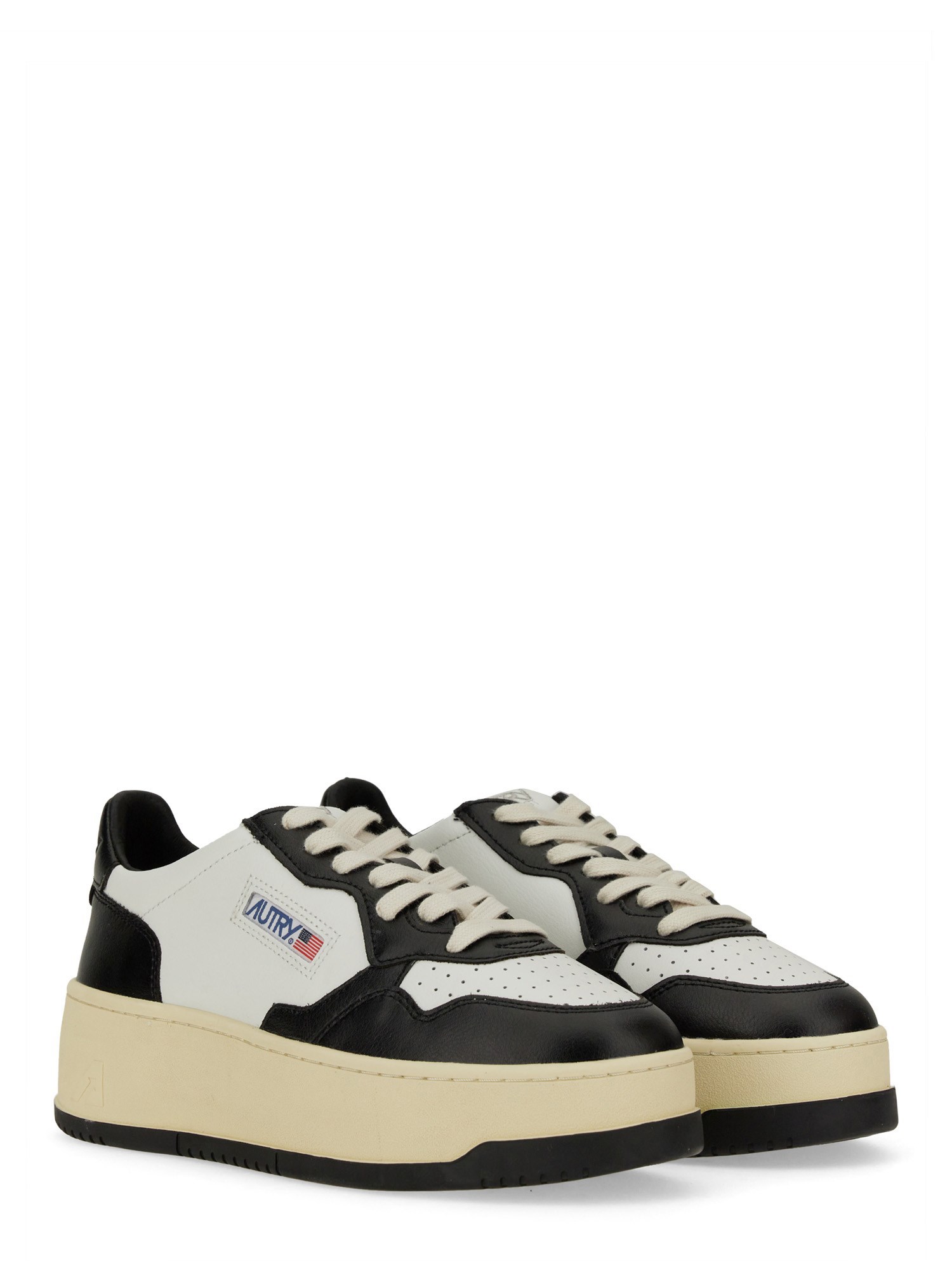 Autry Leather Medalist Platform Low Sneakers