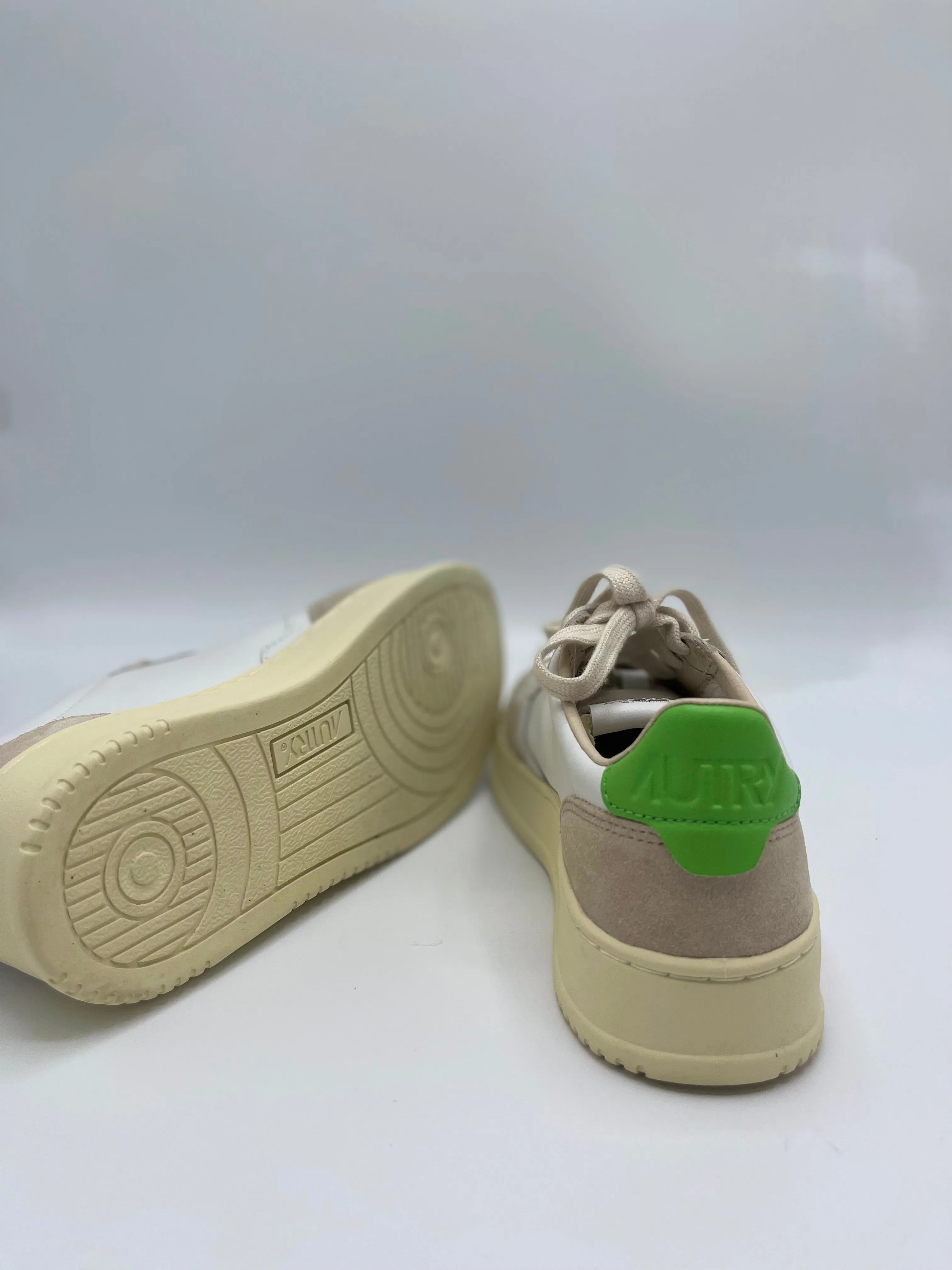 Autry Medalist Green Suede Sneaker