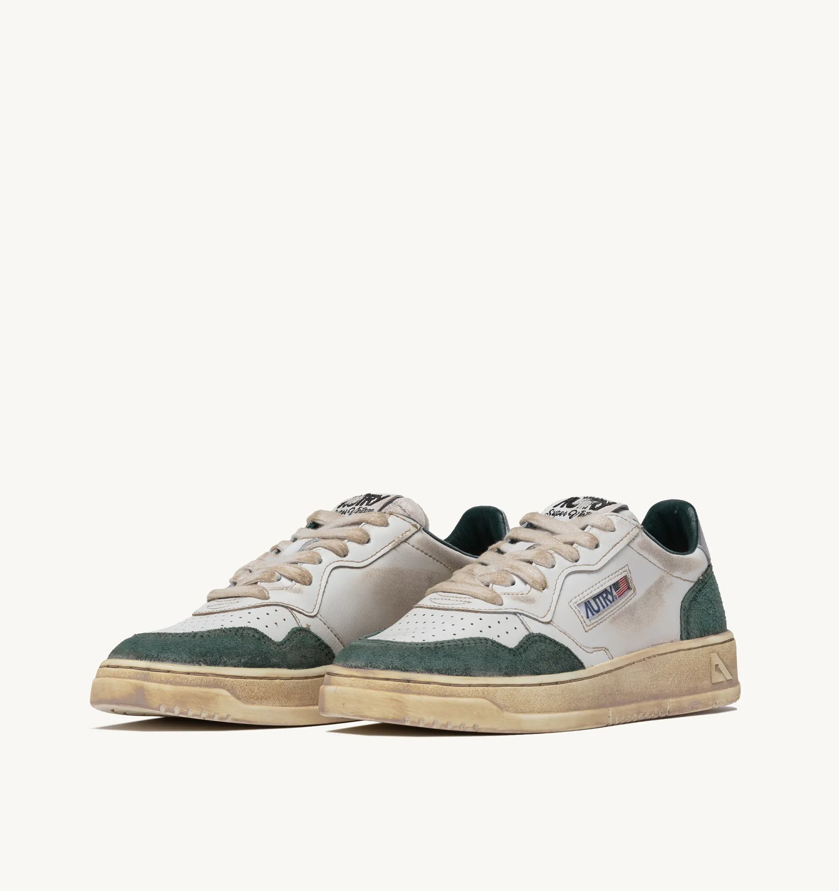 Autry Sneakers Men Medalist Low Super Vintage Sneakers White Leather Green Suede