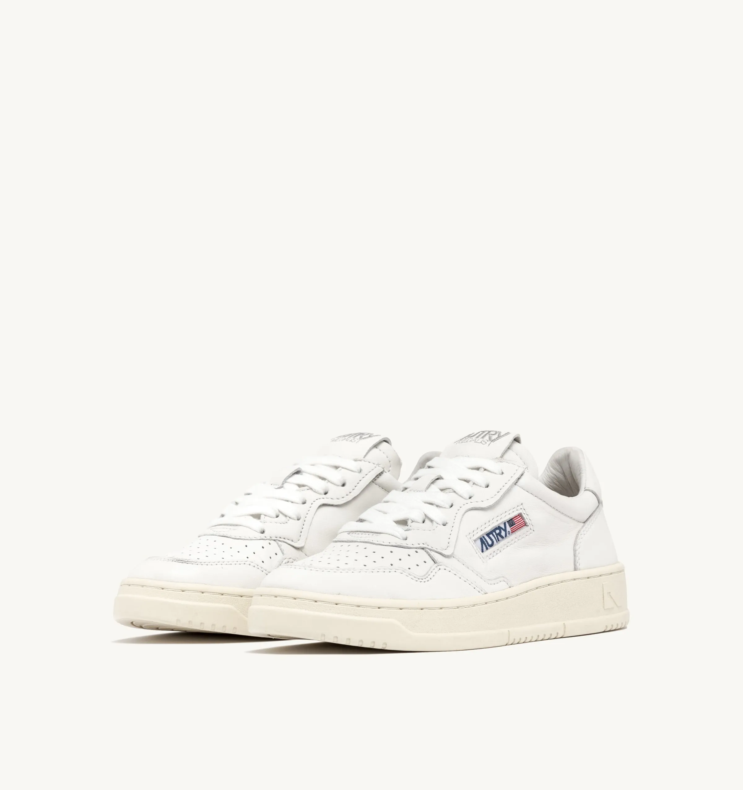 Autry White Medalist Low Sneaker