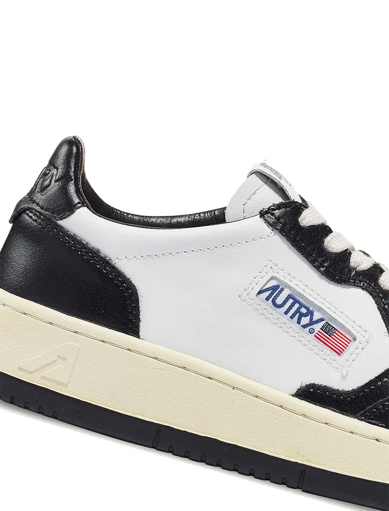 Autry Women's Leather Low Trainer - White/Black.