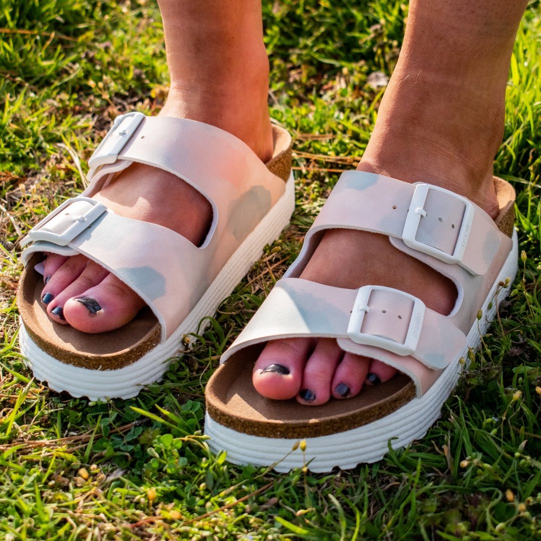 Birkenstock Arizona Groove Watercolor - Top Choice for Trendy Footwear