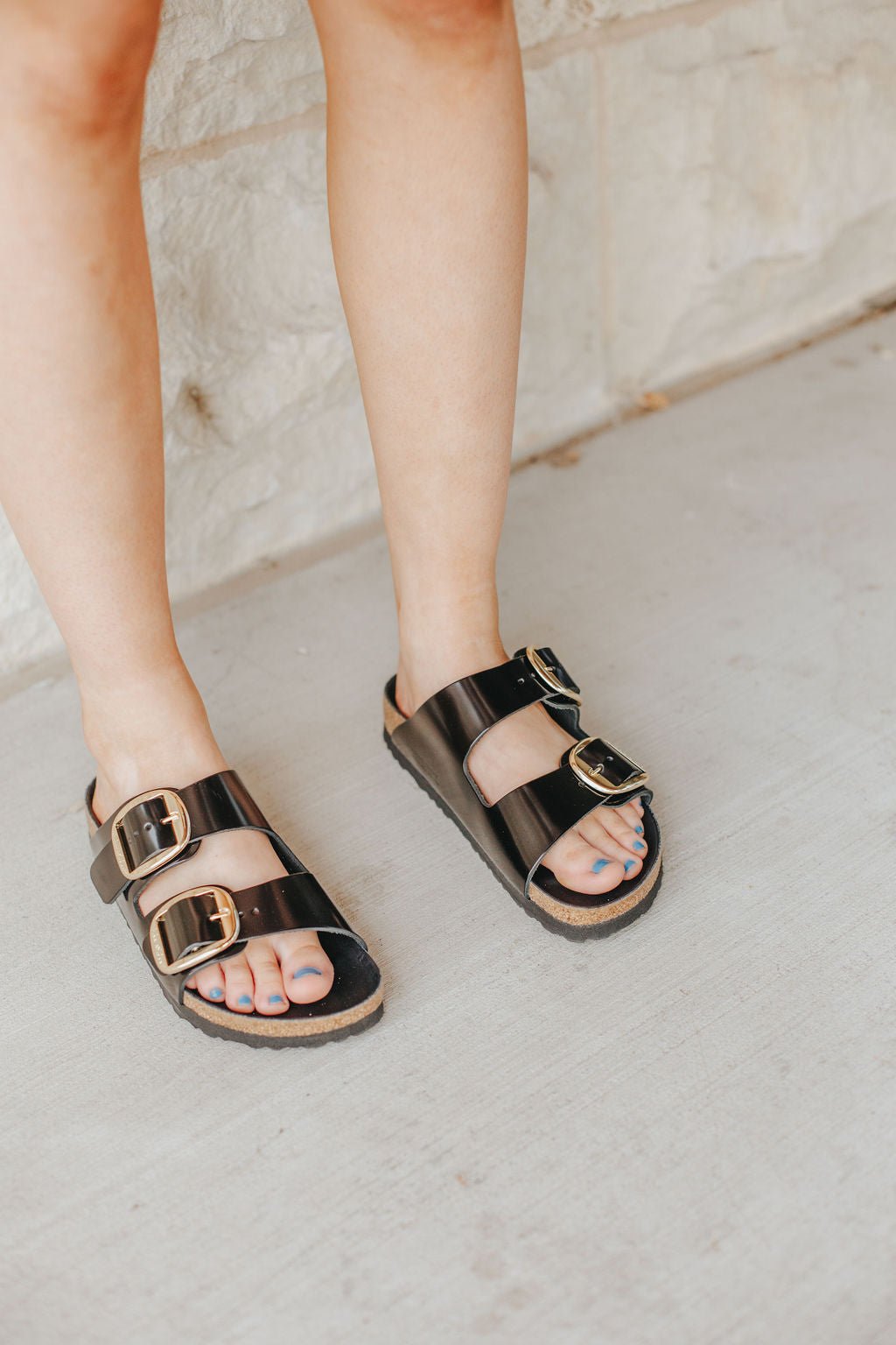 Birkenstock: High Shine Black Arizona Big Buckle