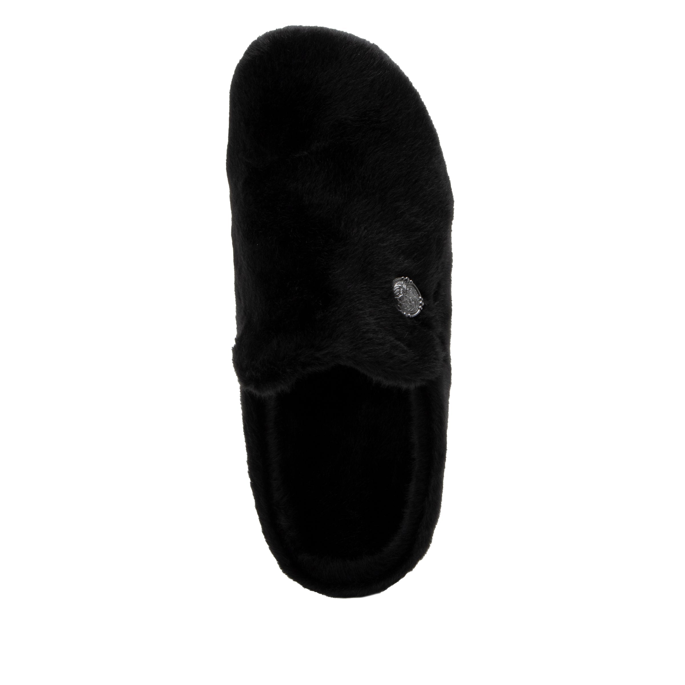 Black slipper for lounging