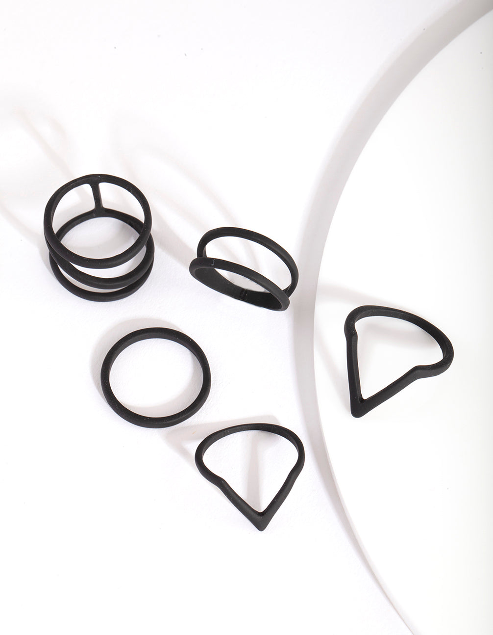 Black Zig Zag Ring 5-Pack - Bestselling Black Zig Zag Rings in a Convenient 5-Pack