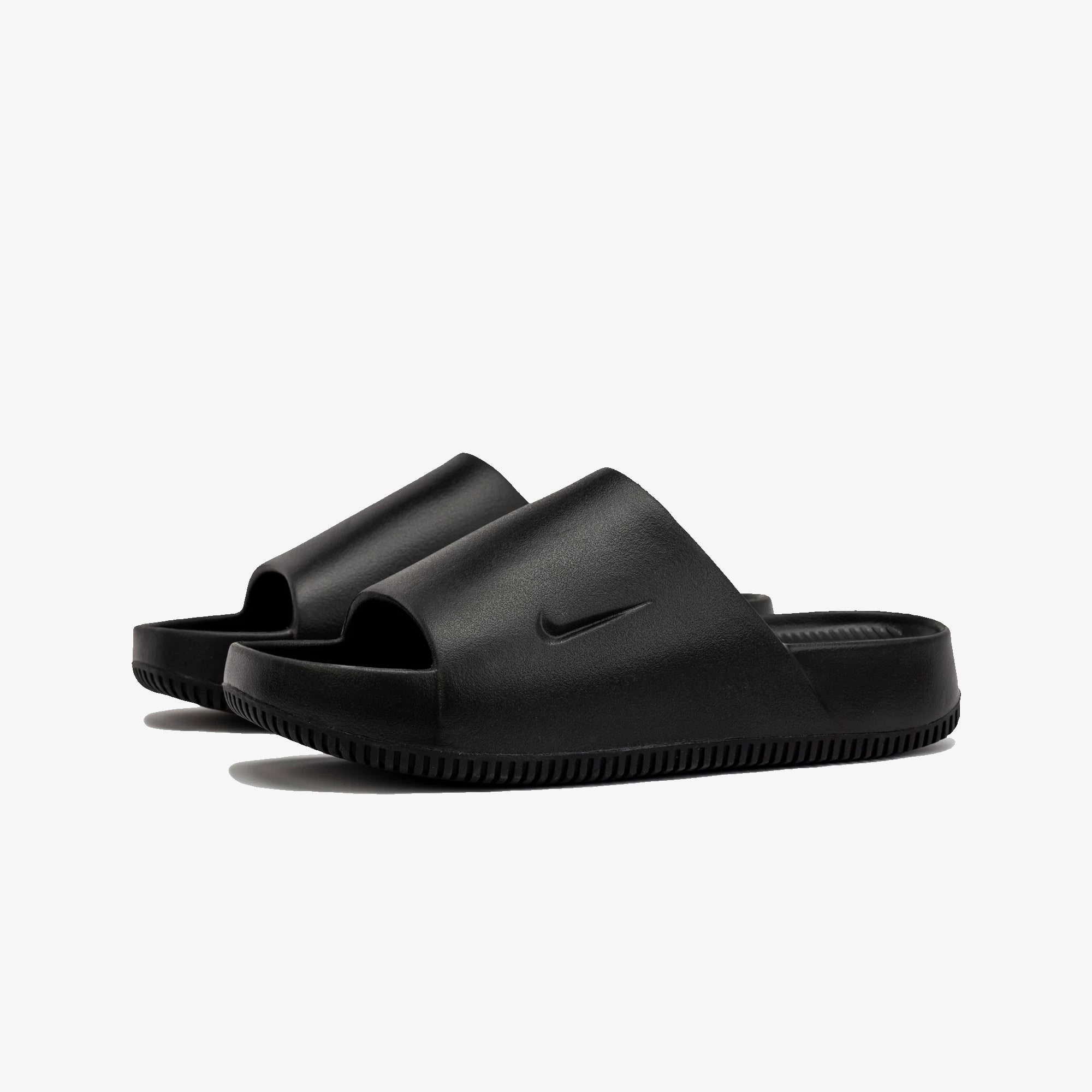 Calm black slides