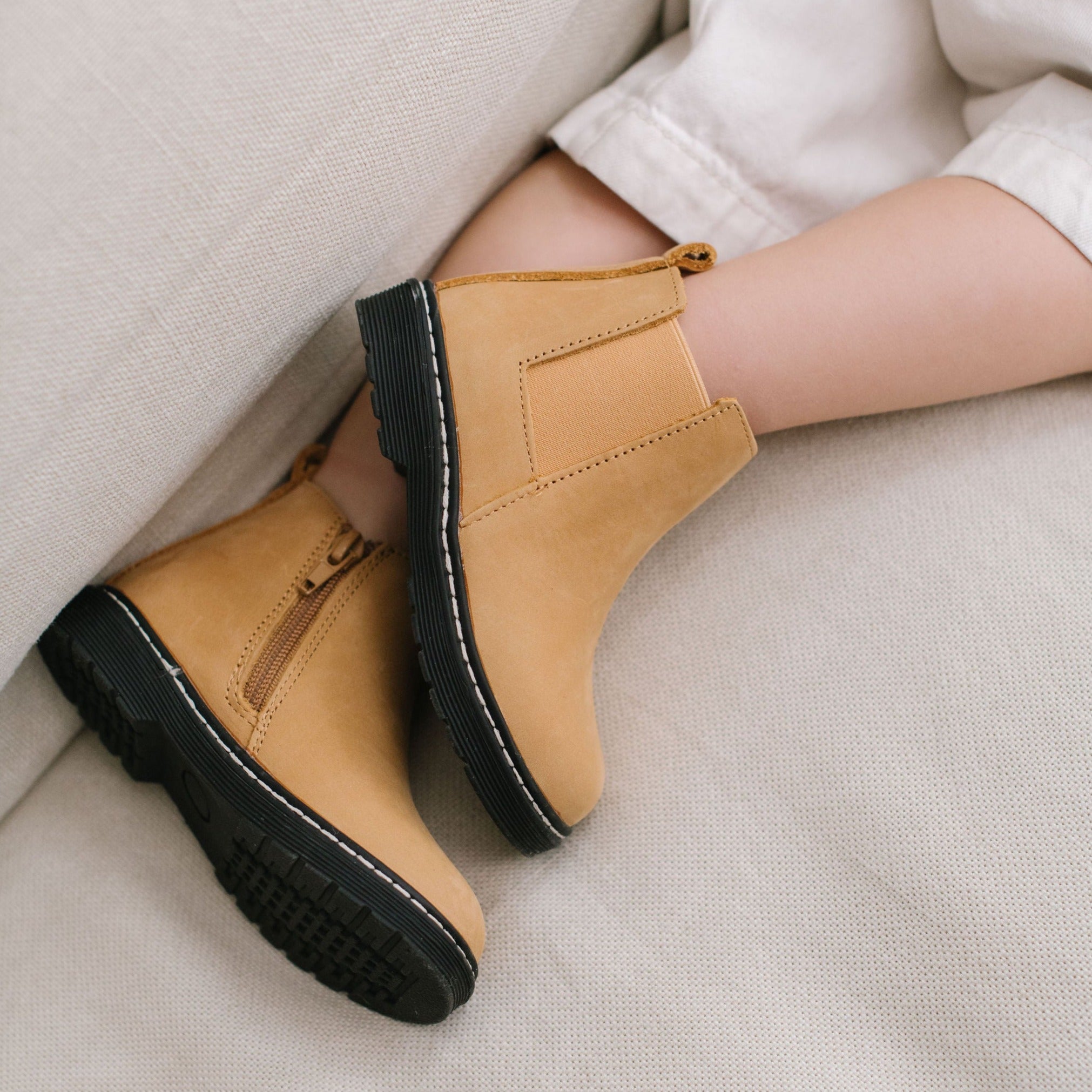 Chelsea Boot - Natural Color - Durable Hard Sole