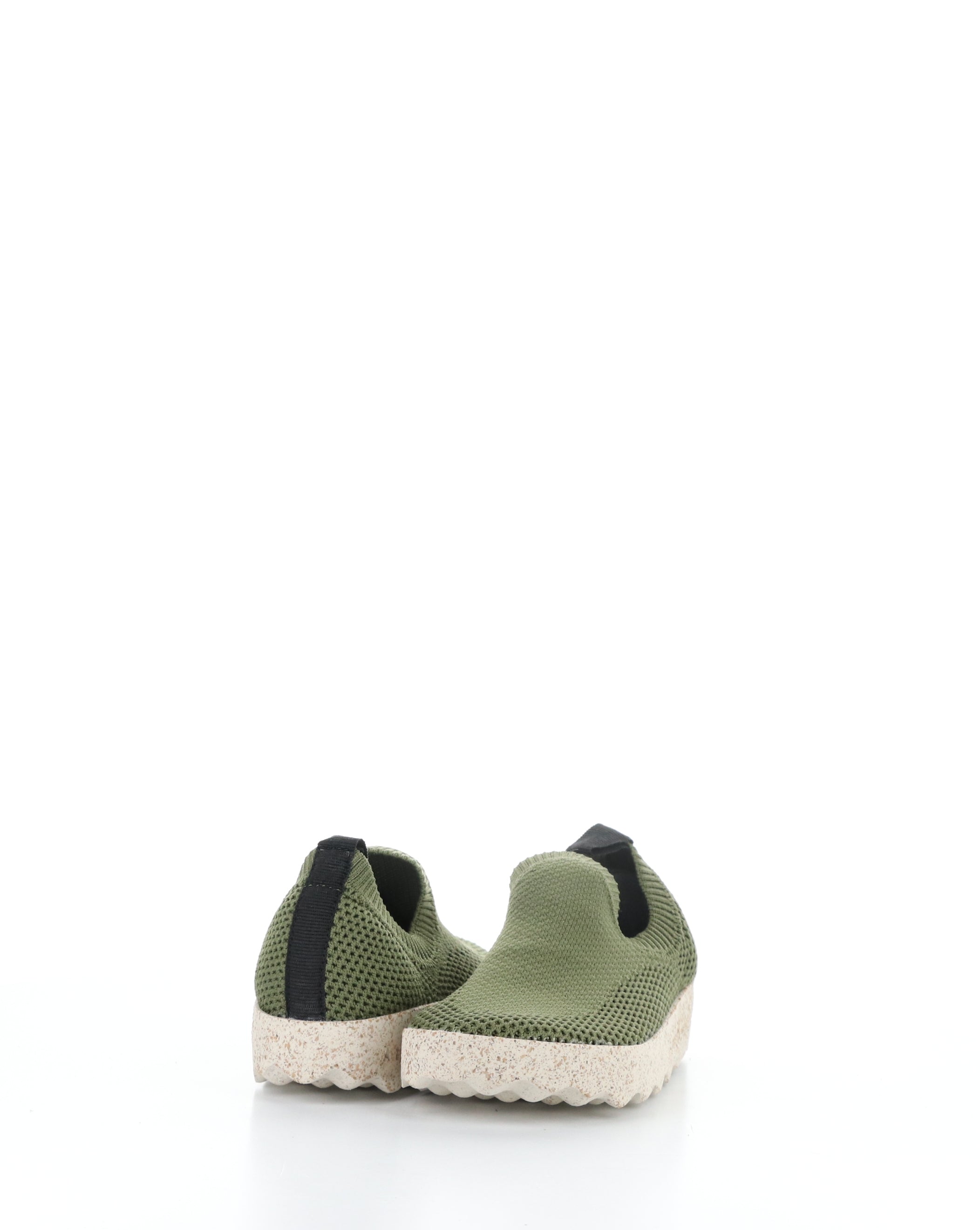 CLIP230ASPC 002 Green Slip-on Shoes