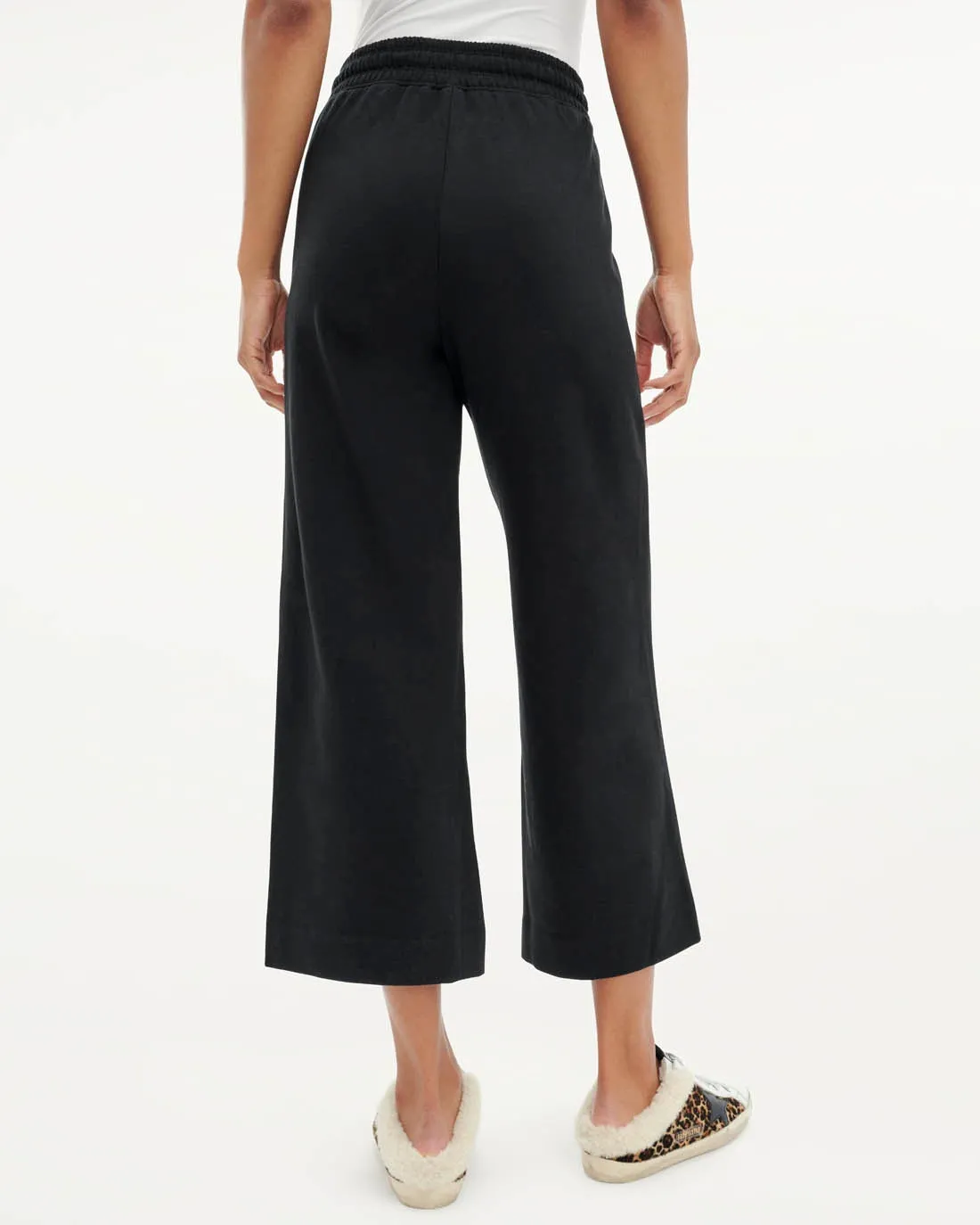 Comfortable Fleece Crop Pant