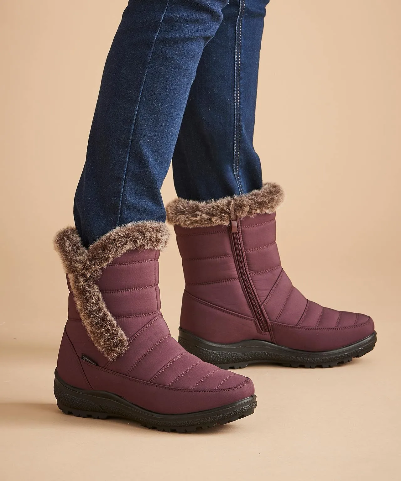 Quilted Boots with Cushion Walk Technology