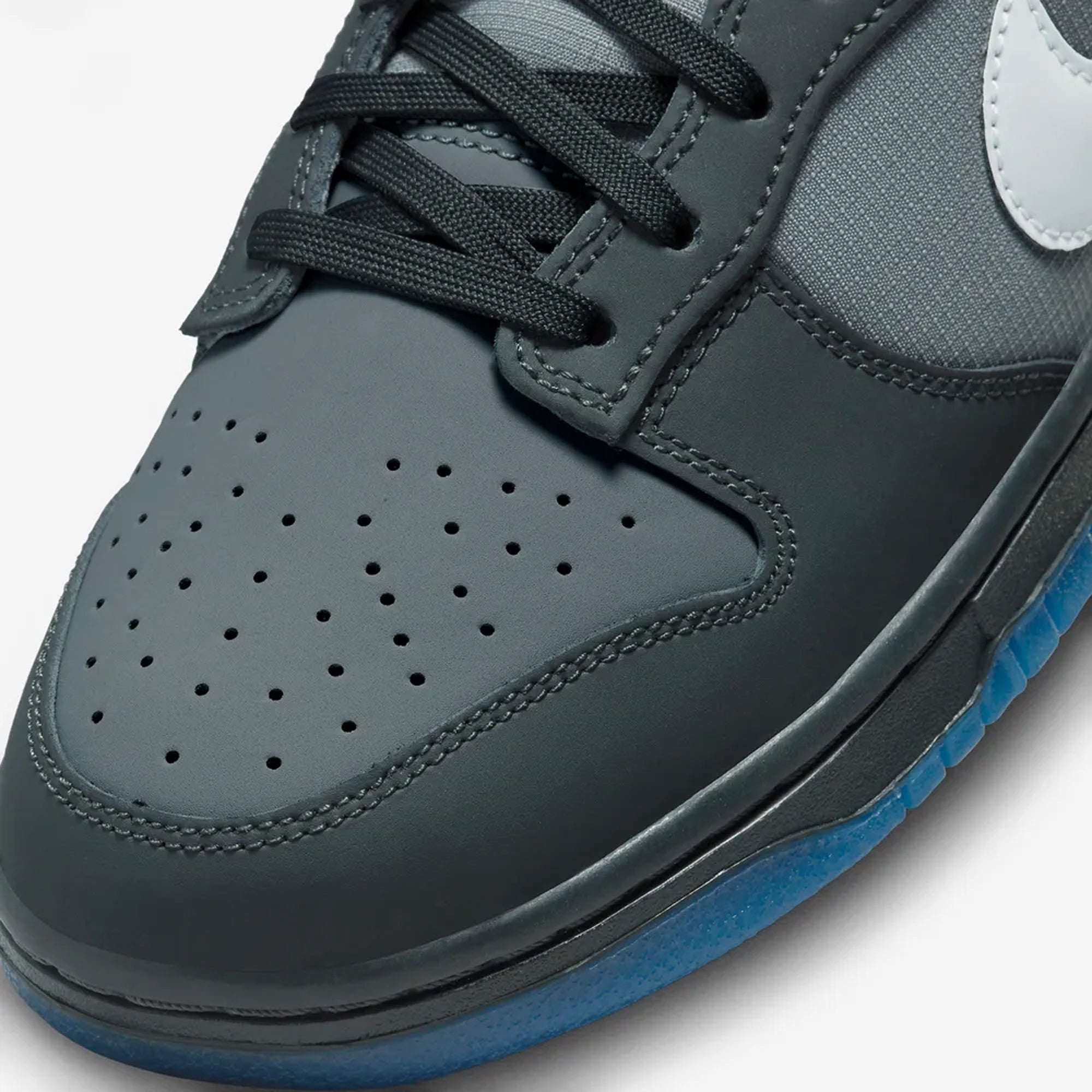 Dunk Low Anthracite Pure Platinum Cool Grey - Buy Now