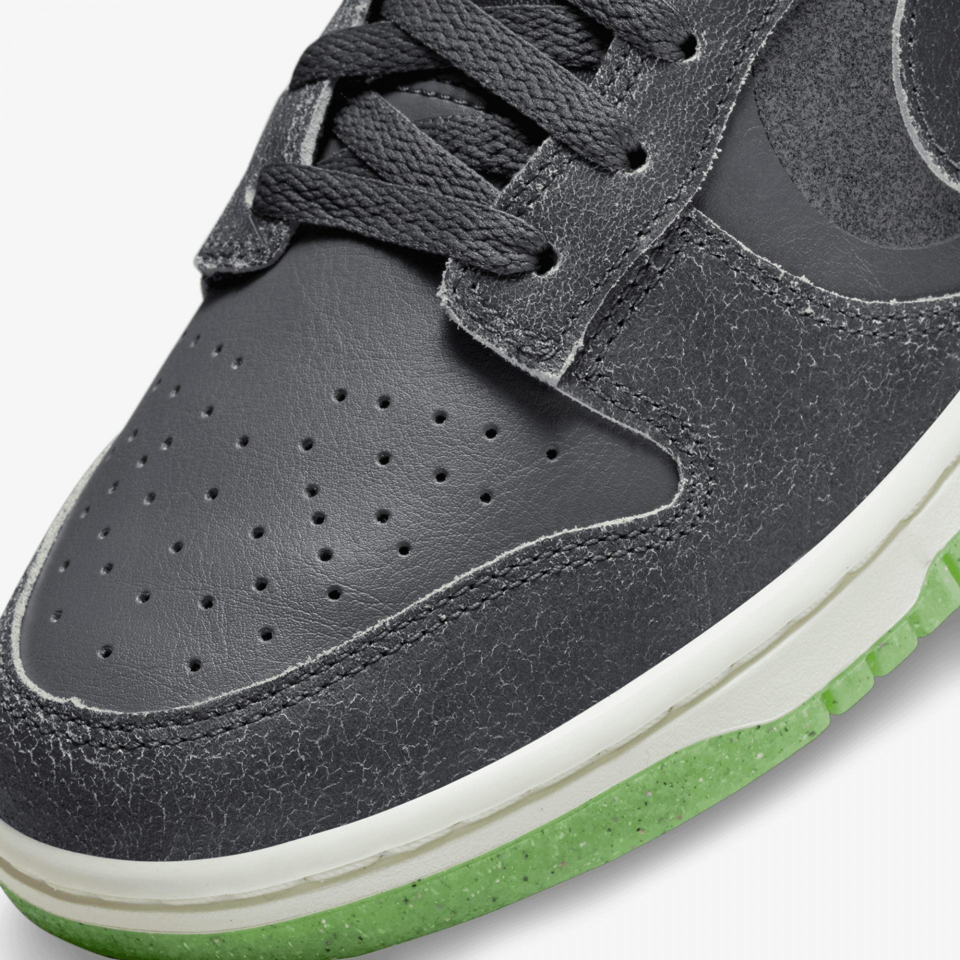 Dunk Low Retro Premium Scream Green