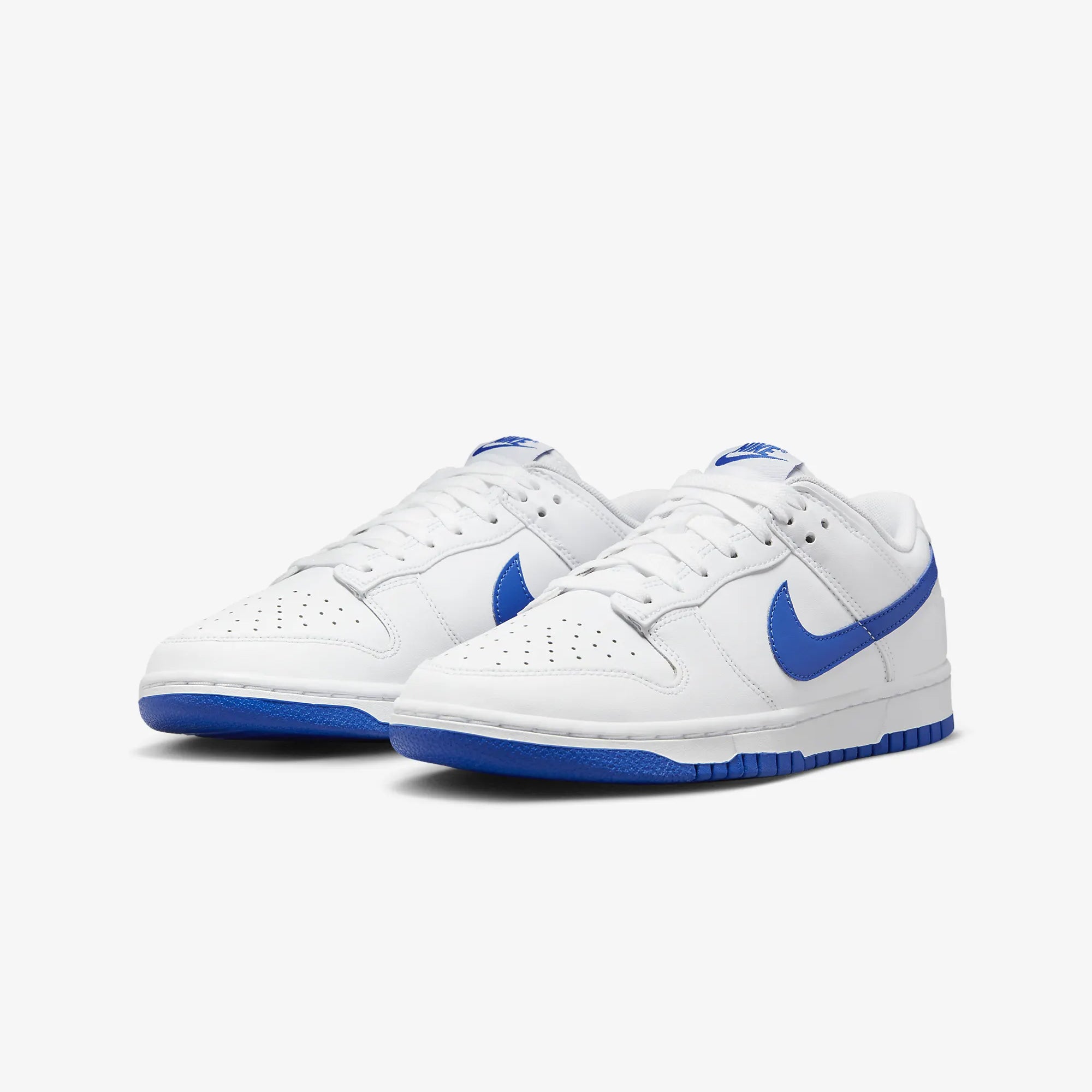 Dunk Low Retro White Hyper Royal - Buy now