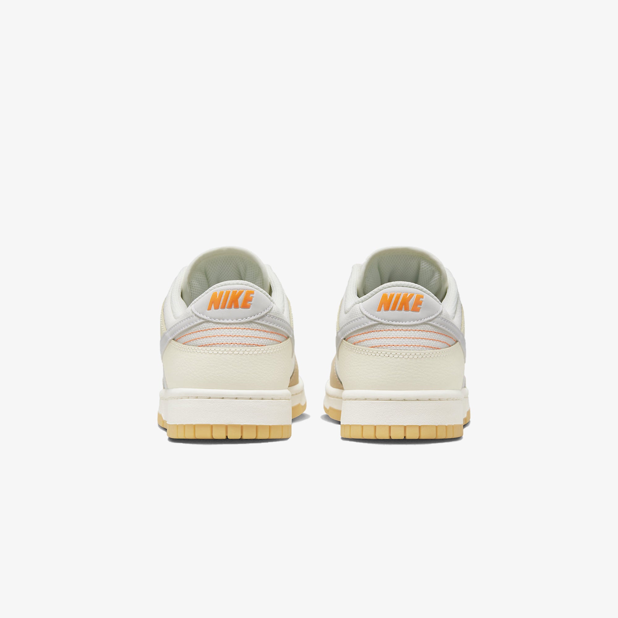 Dunk Low SE White Sail White Sanddrift