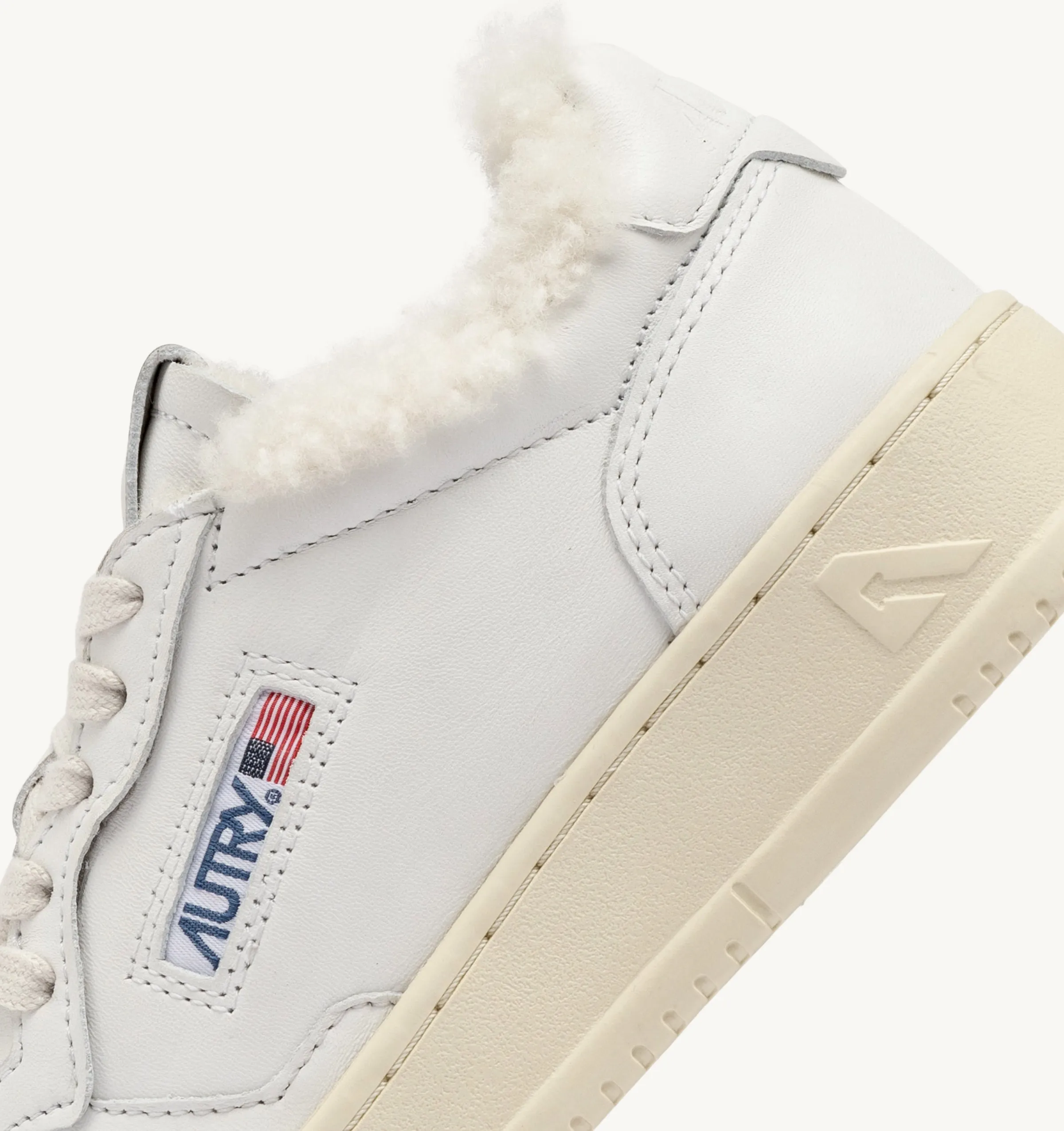 Goat Shearling Medalist Low Sneaker - Autry