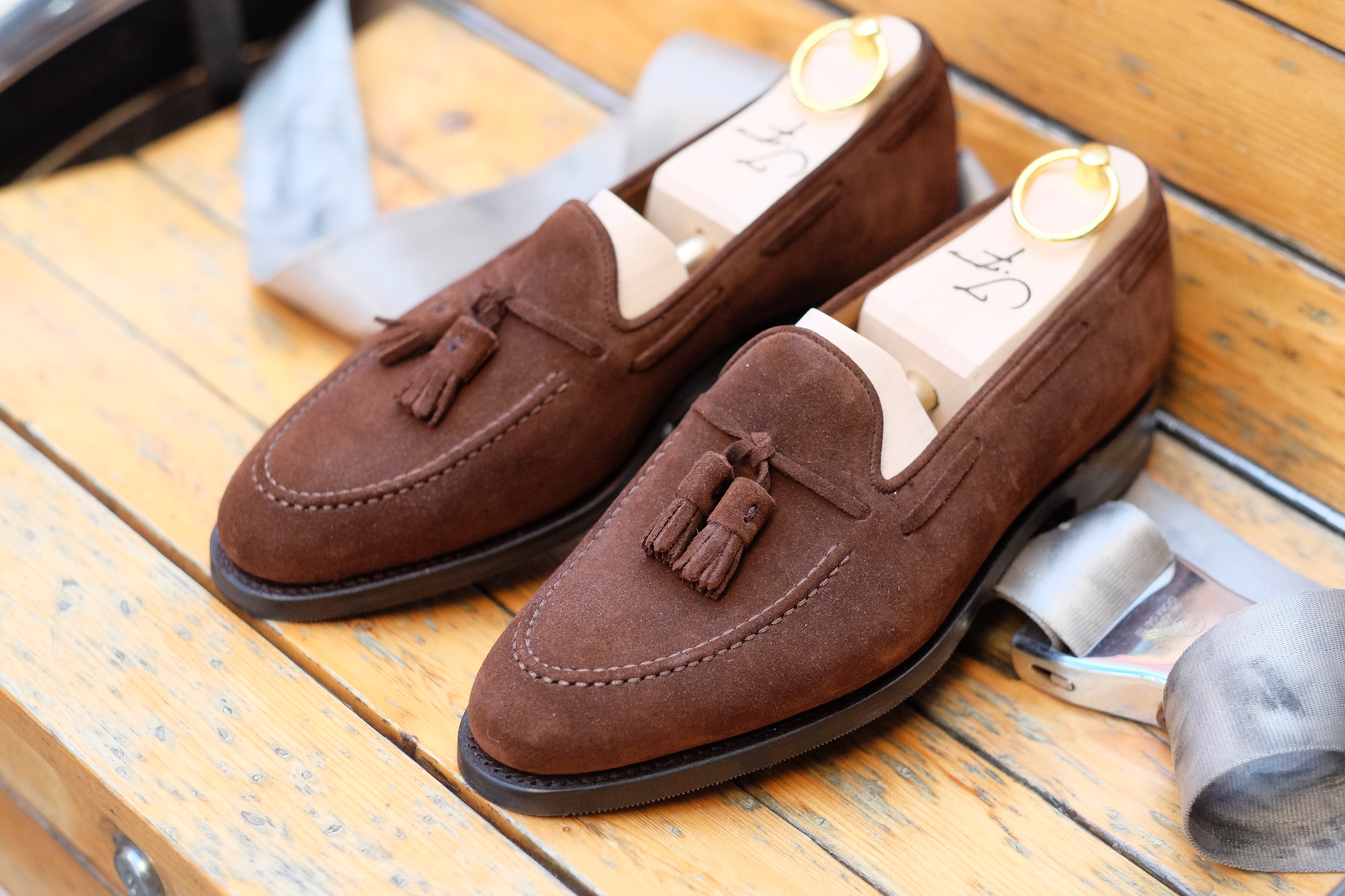 Haller Tobacco Suede - Buy now