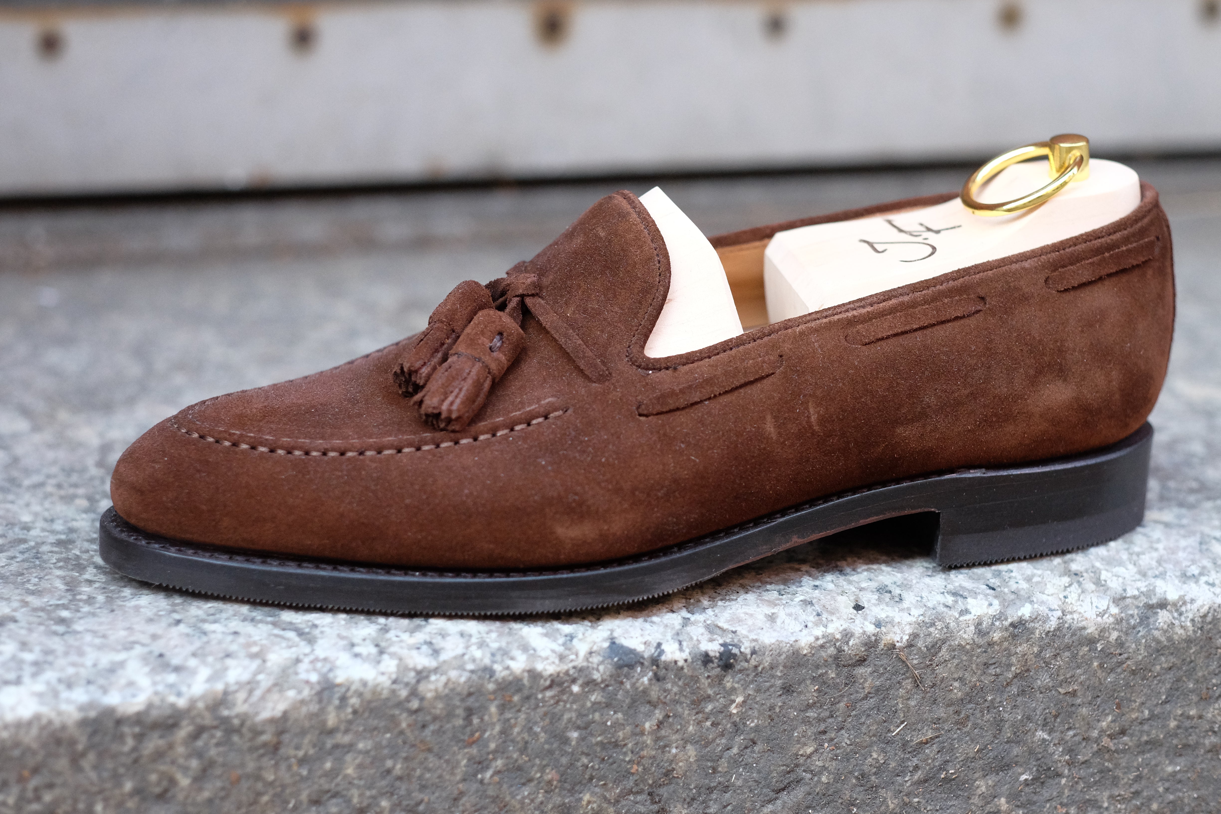 Haller Tobacco Suede - Buy now