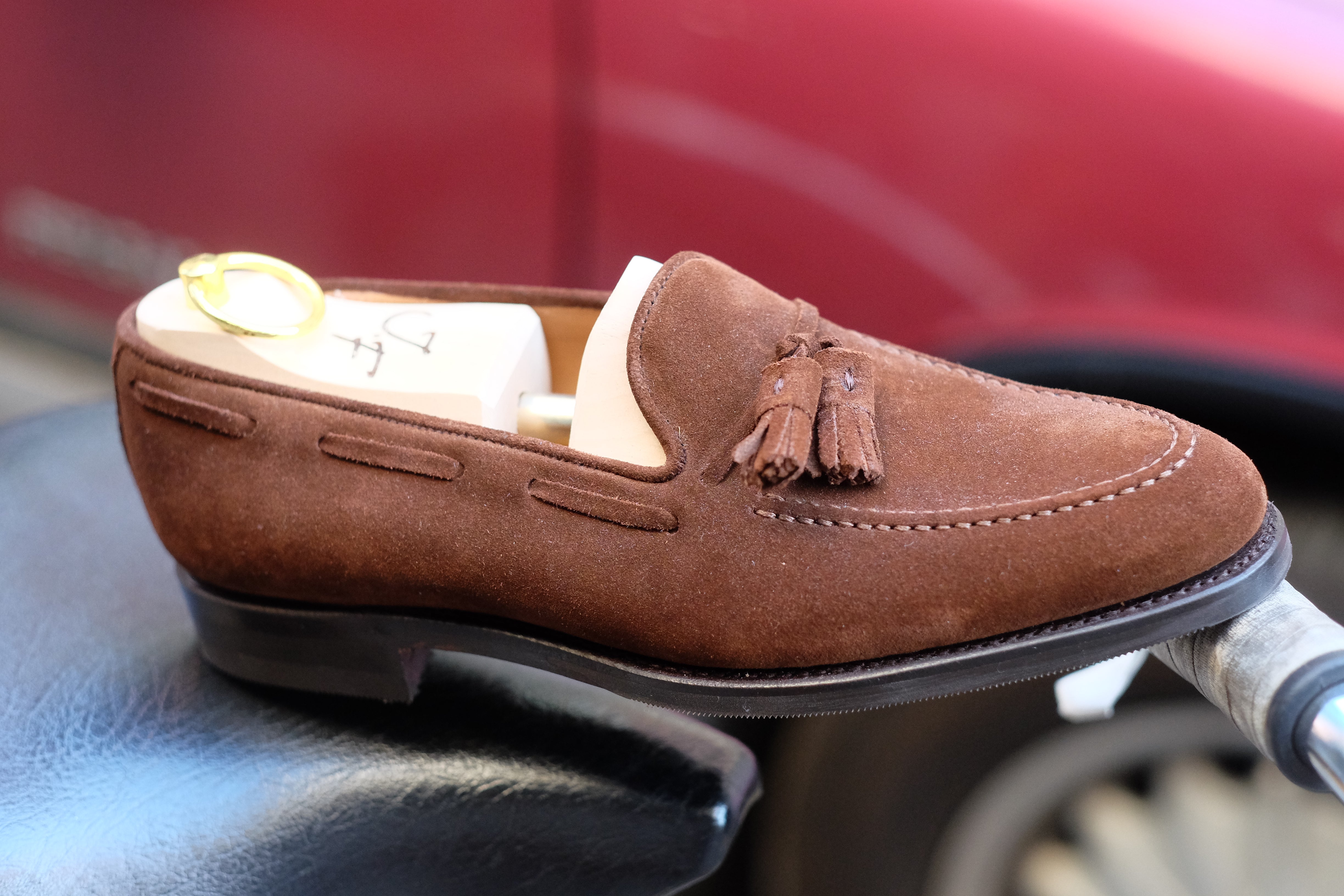 Haller Tobacco Suede - Buy now