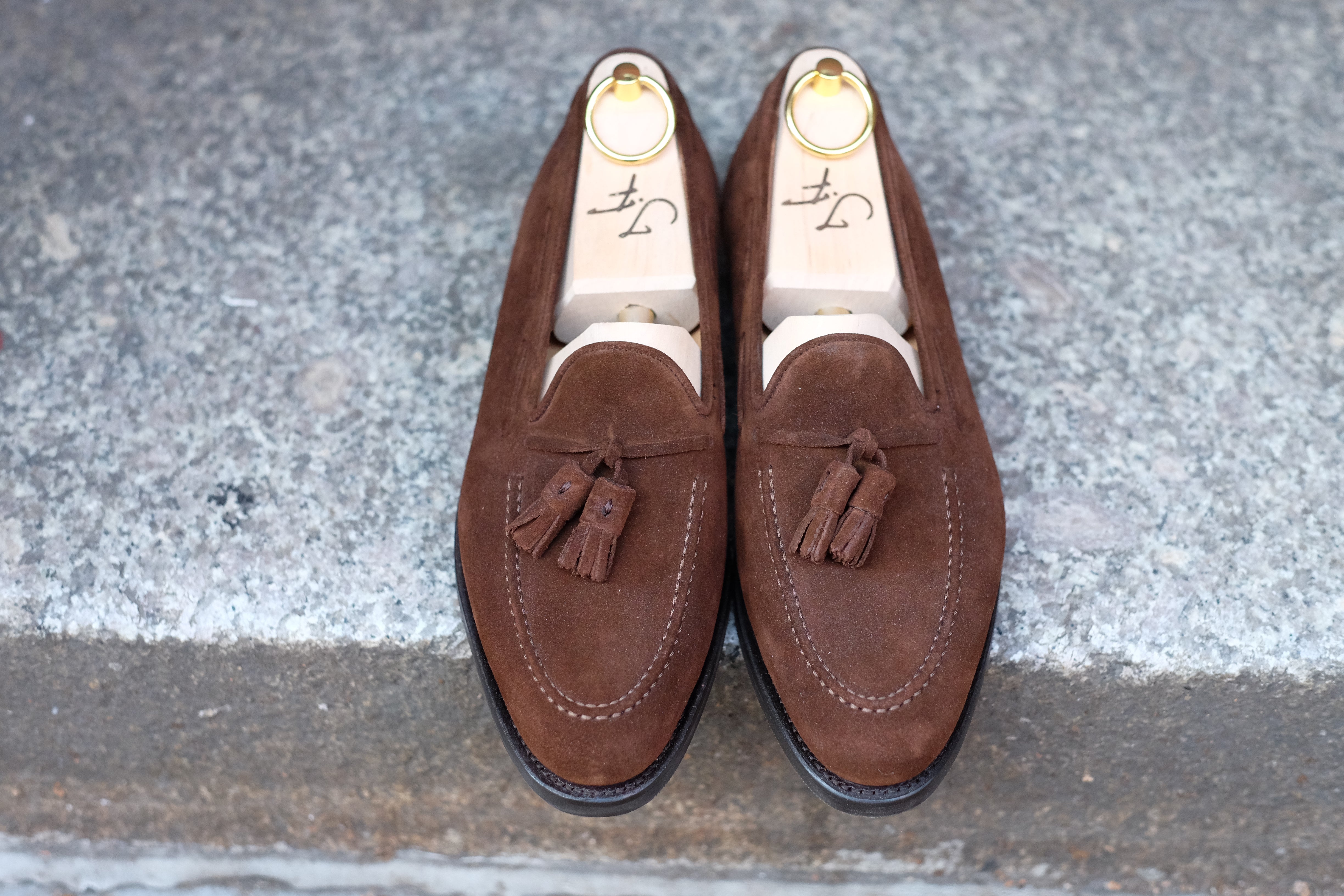 Haller Tobacco Suede - Buy now