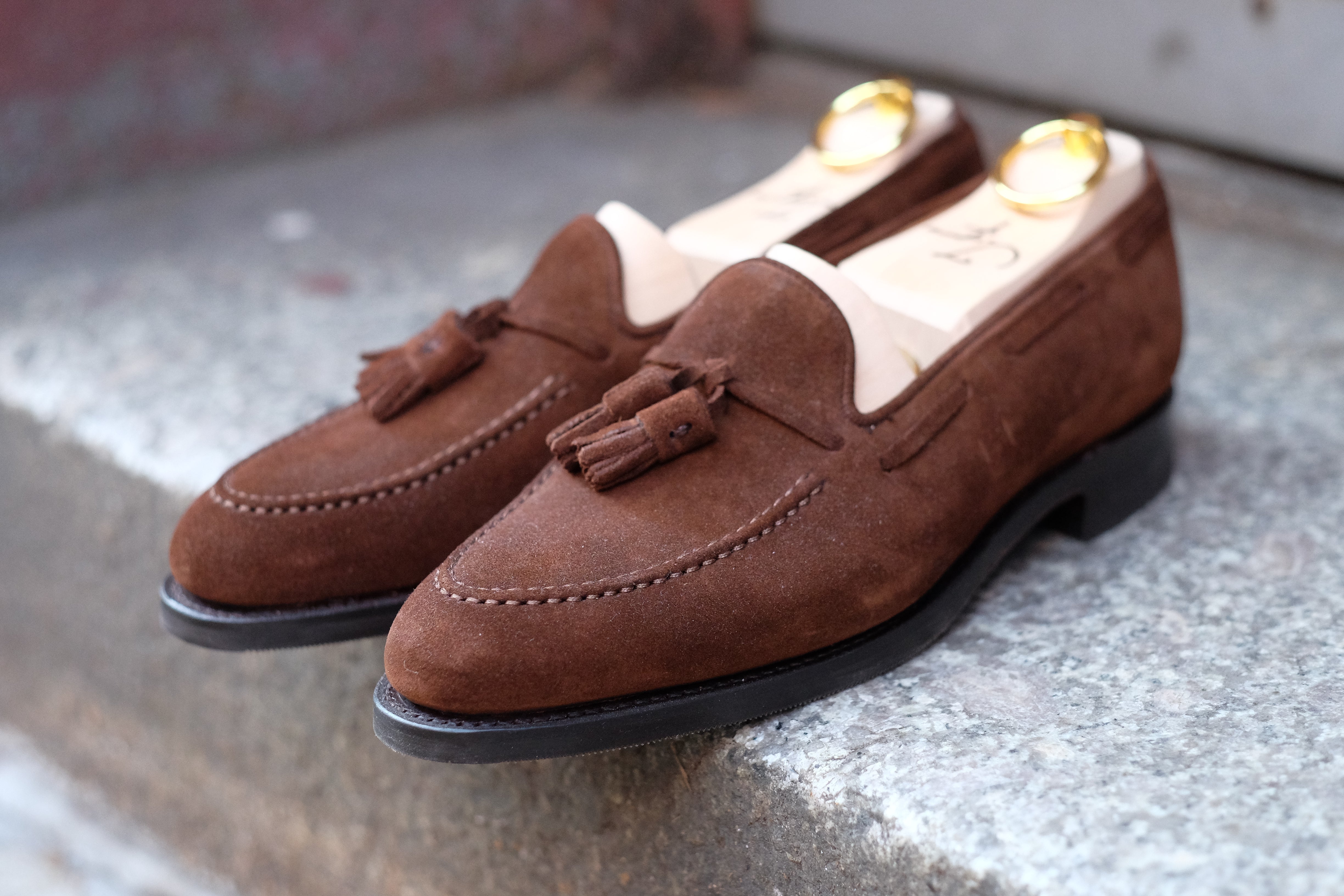 Haller Tobacco Suede - Buy now