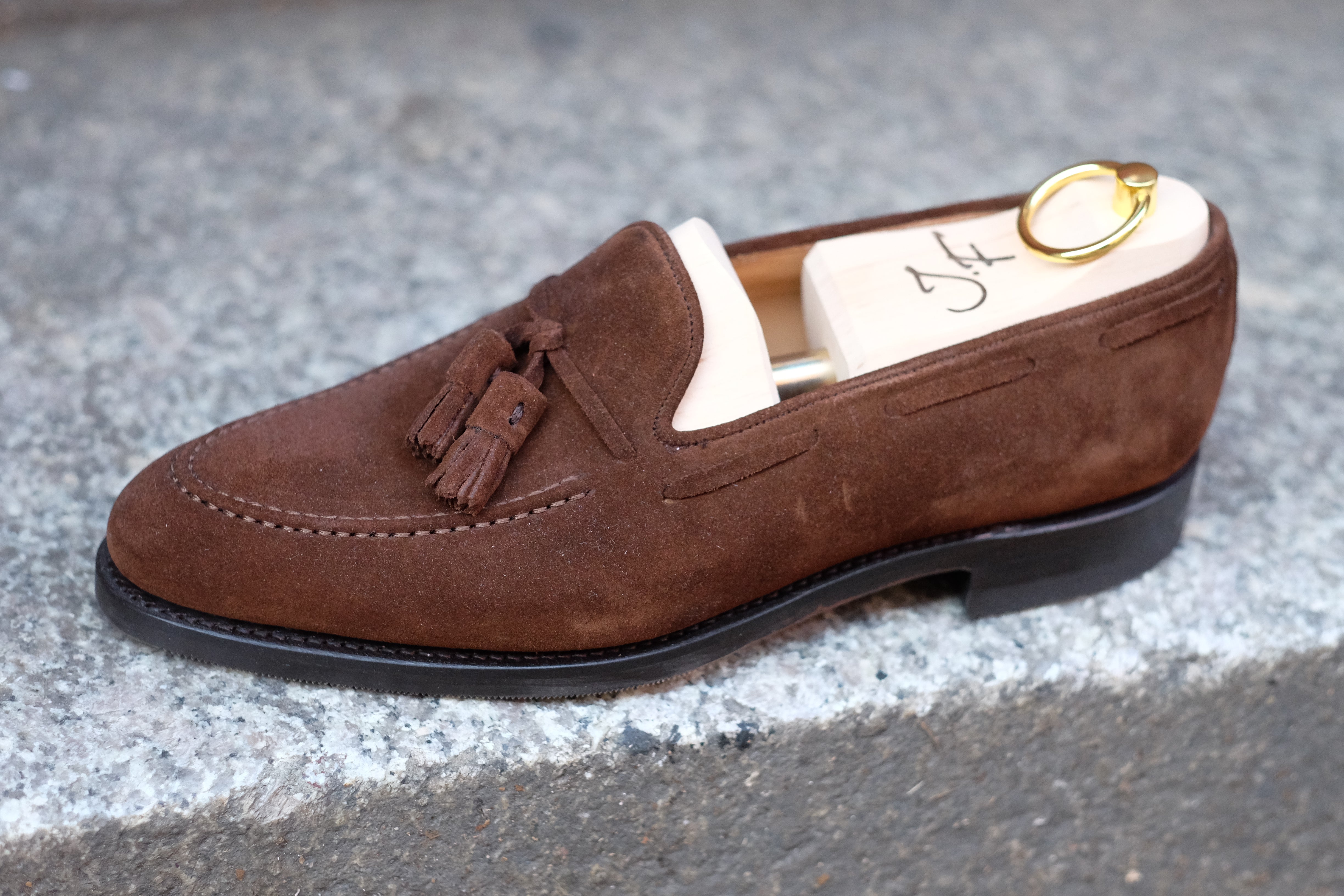 Haller Tobacco Suede - Buy now