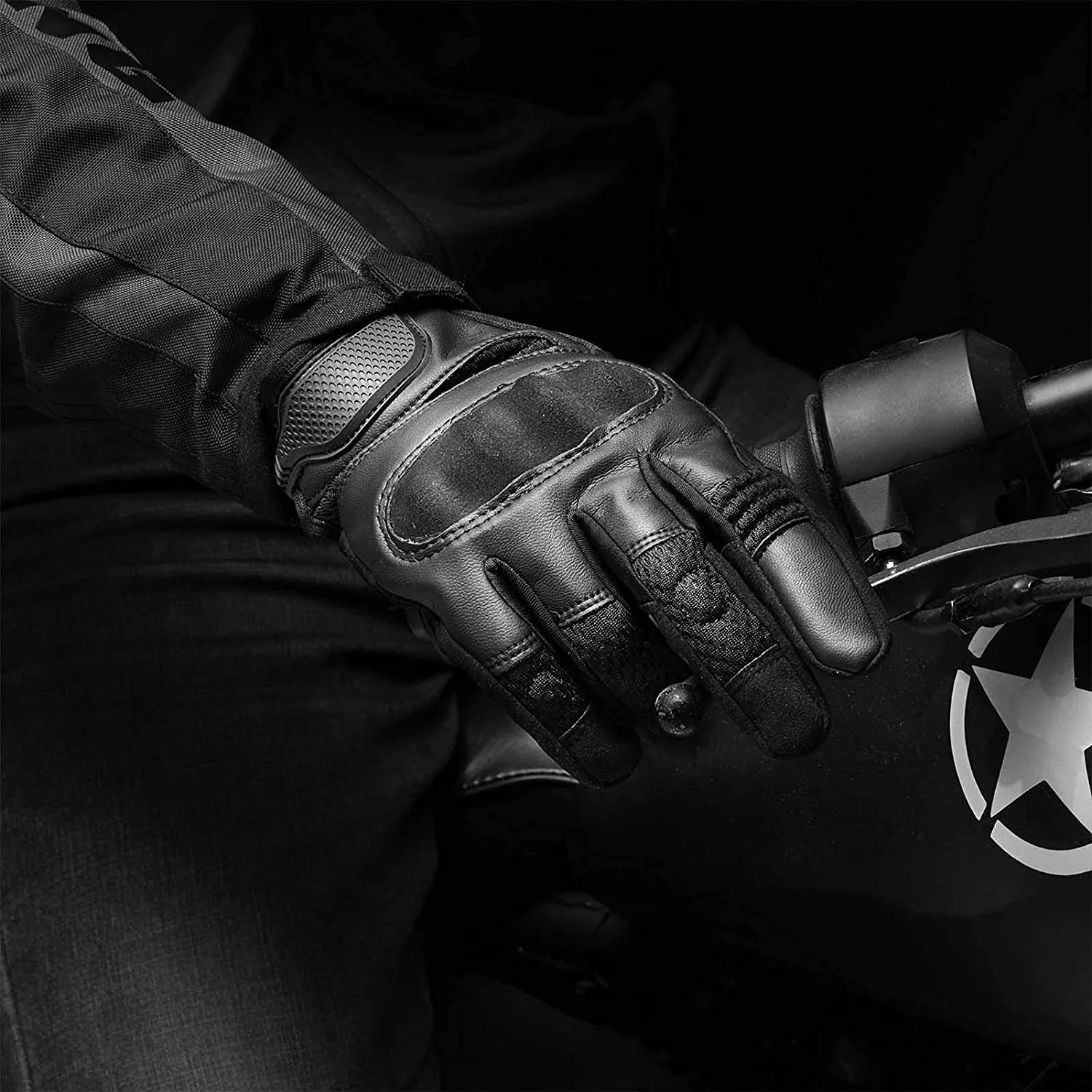 Leather and Mesh Motorcycle Gloves JIA028