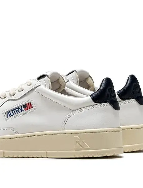 Low Leather Trainers White / Space - Autry Medalist