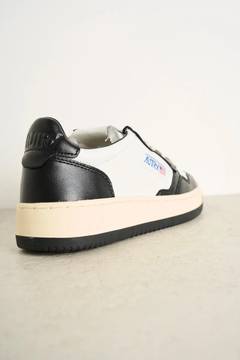 Medalist low bicolor leather white and black sneakers men