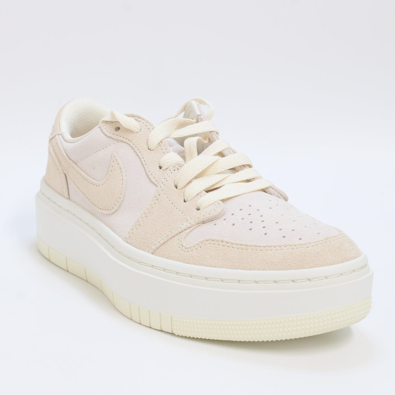 Nike Air Jordan 1 Low Sail Coconut Milk Trainers