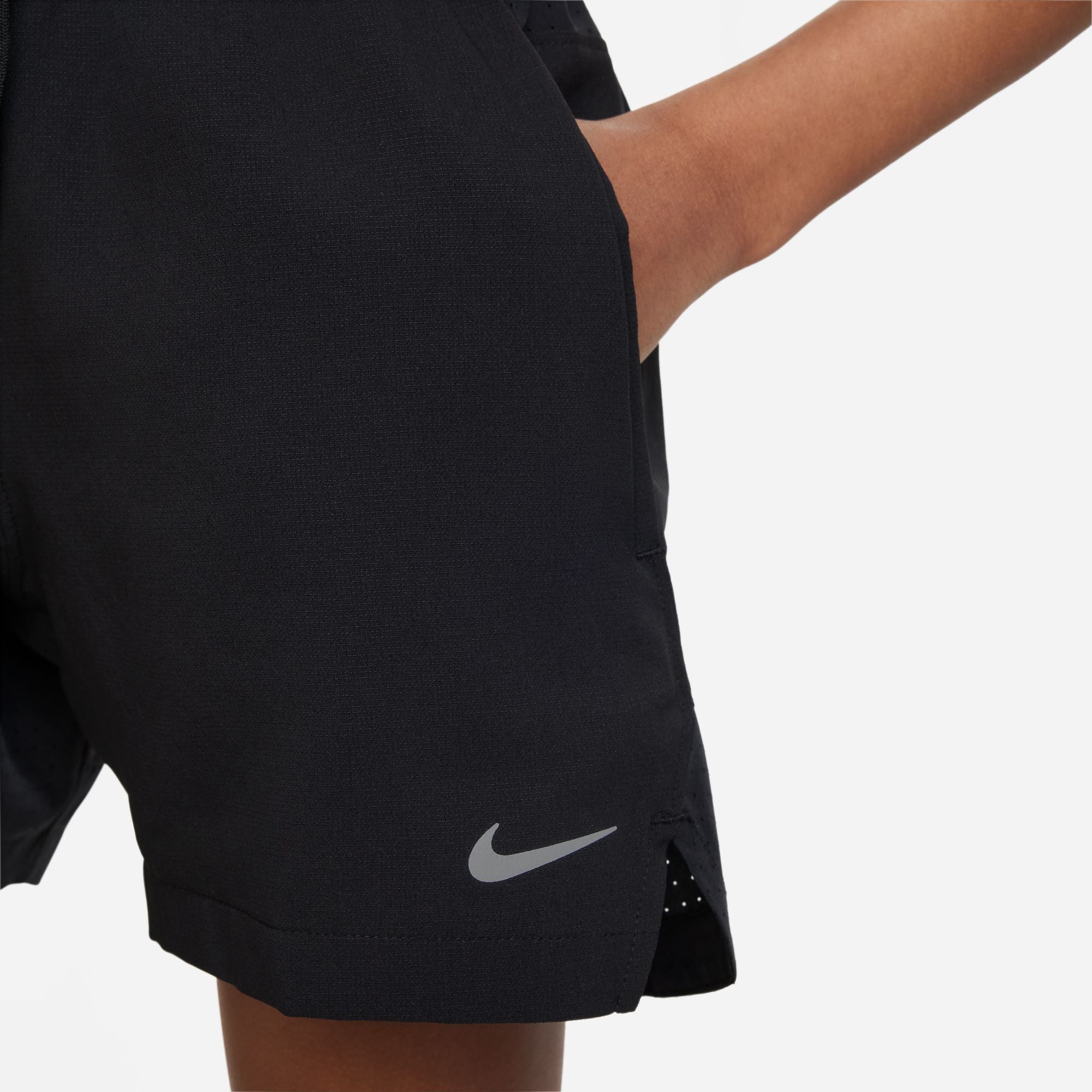 Nike Boys' Dri-FIT Multi Tech EasyOn Short