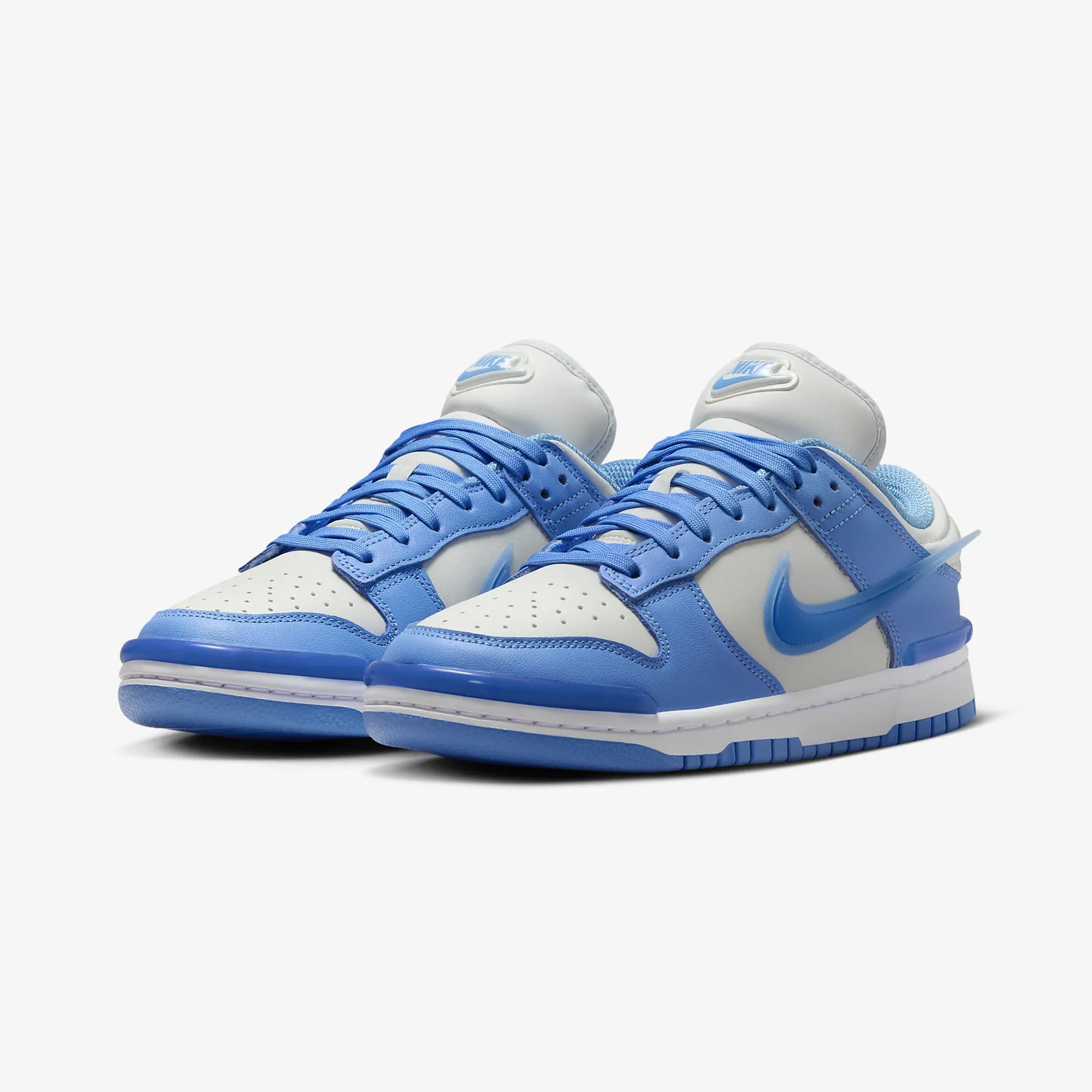 Nike WMN's Dunk Low Twist 'Photon Dust/University Blue-White'