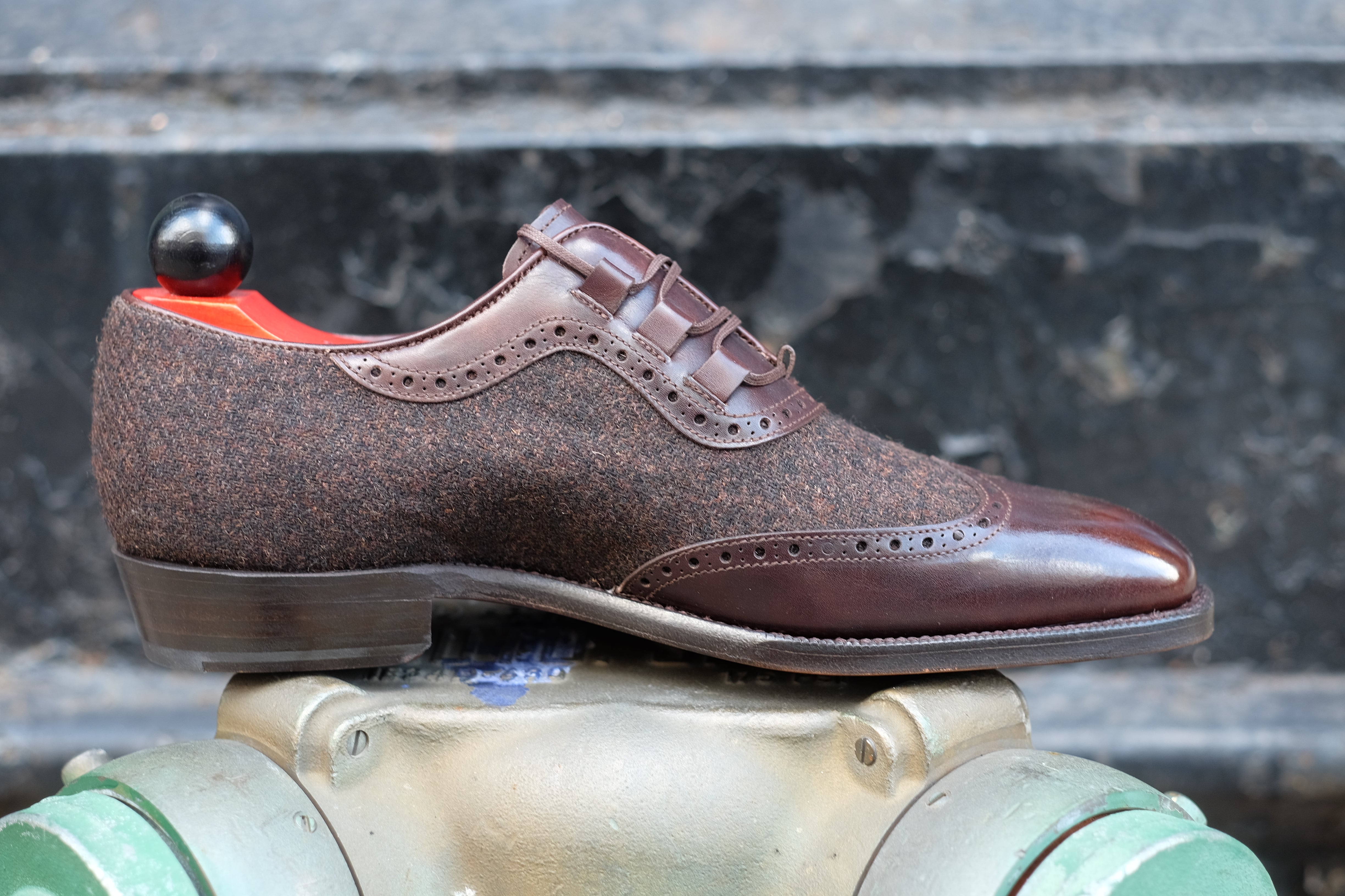 Russell Museum Calf Dark Brown | Dark Brown Medley Tweed