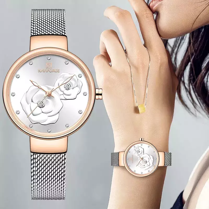 Stylish Metallic Bracelet Watch for Women