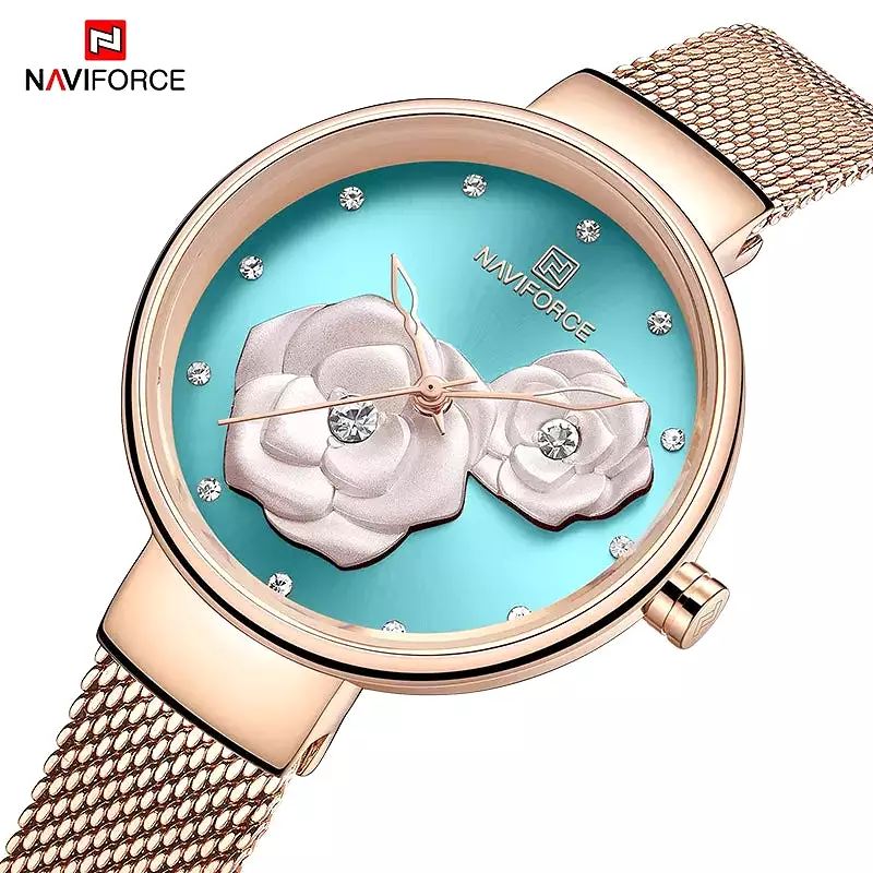 Stylish Metallic Bracelet Watch for Women