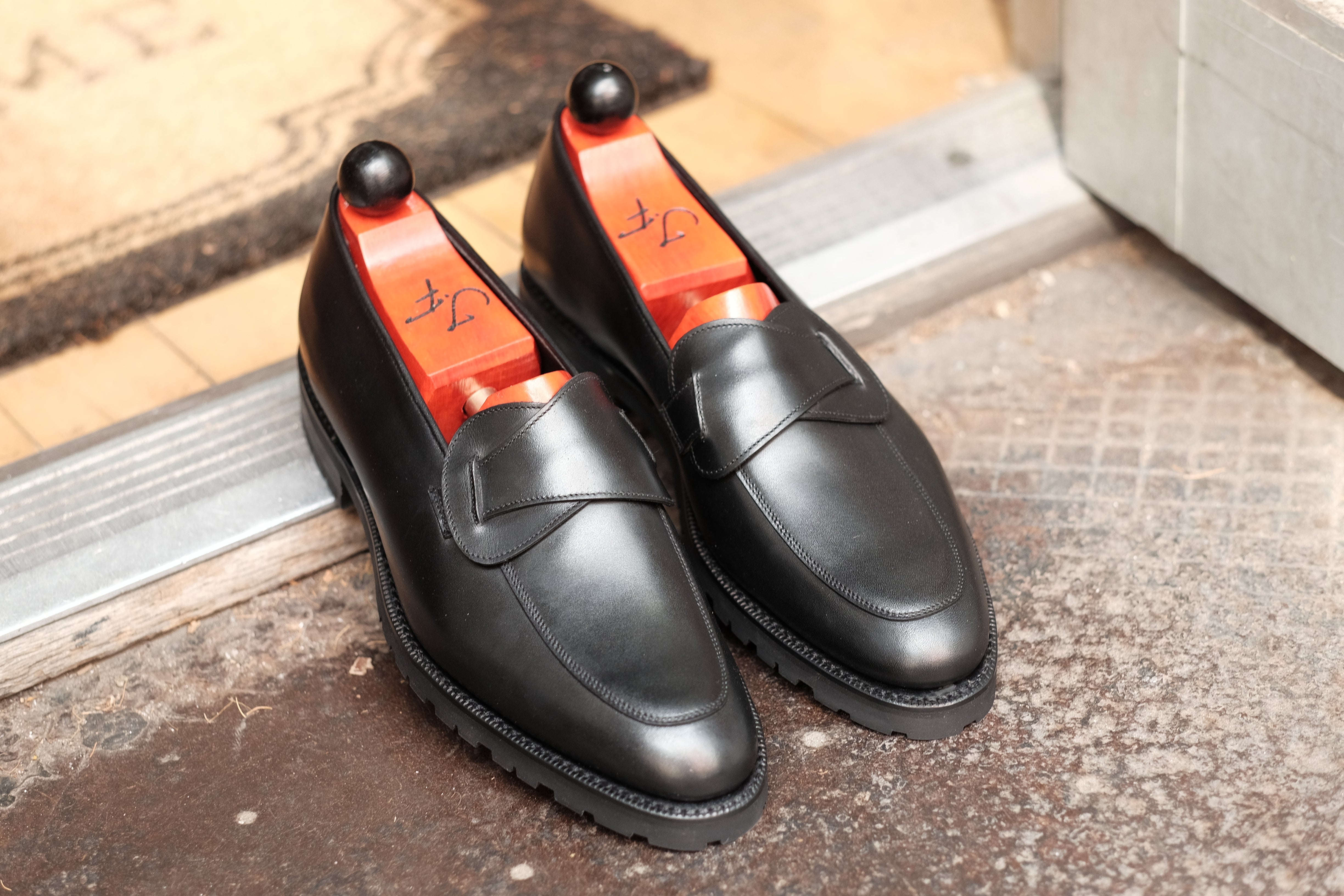 The result for Meridian - Black Calf is Stylish Black Calf Meridian Shoes - Shop Now!