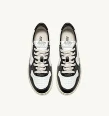 White Black Medalist Low Two Tone Sneaker - Autry