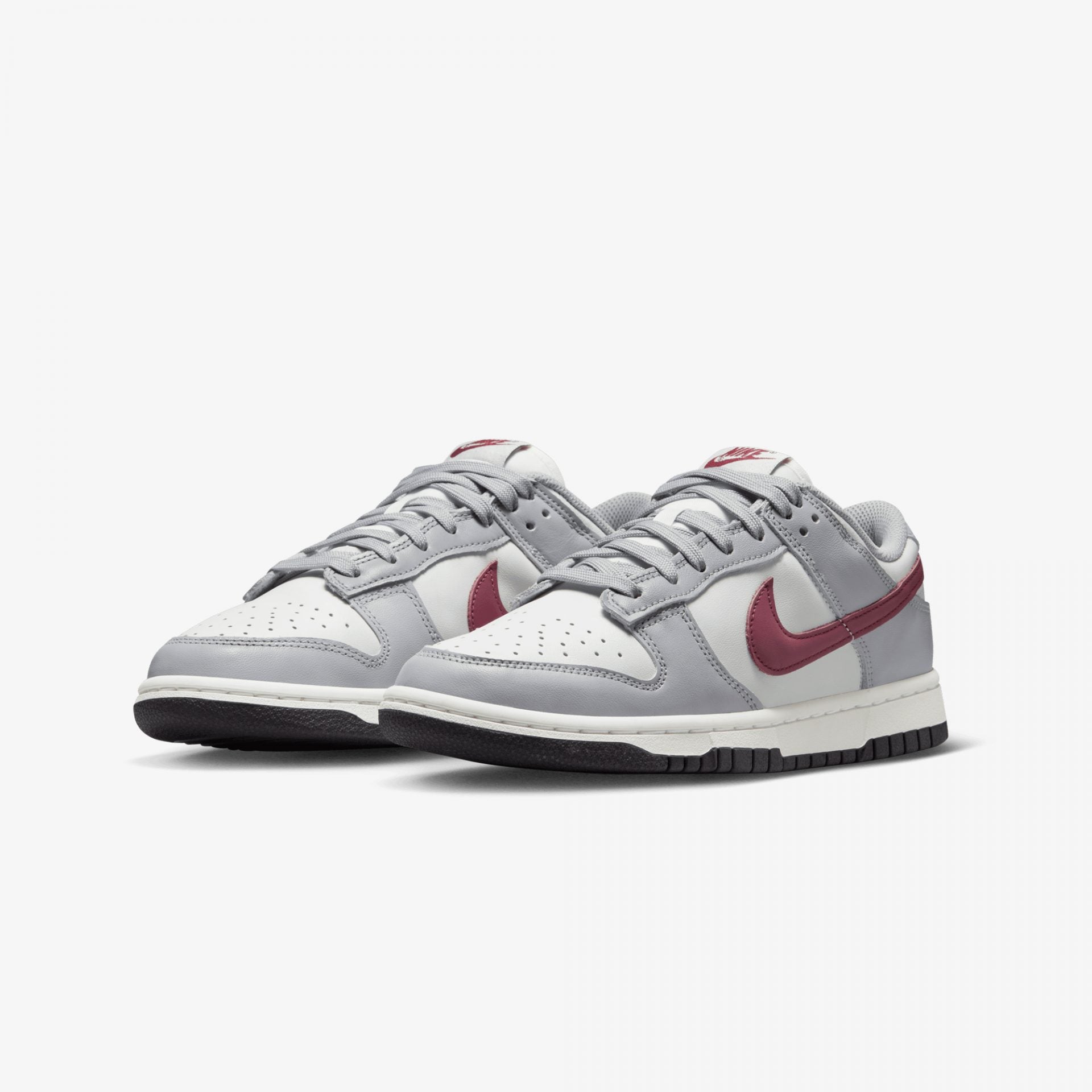 WMN'S Summit White/Rosewood Dunk Low